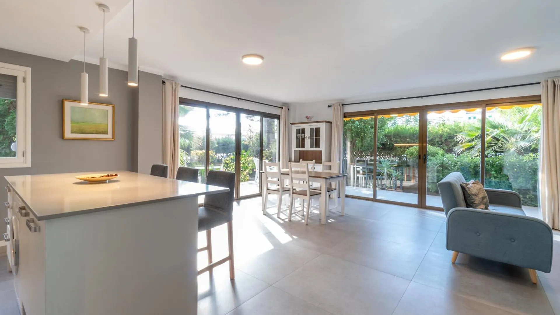 Ponent Cala Ratjada Apartments A 0*, 卡拉纳雅达