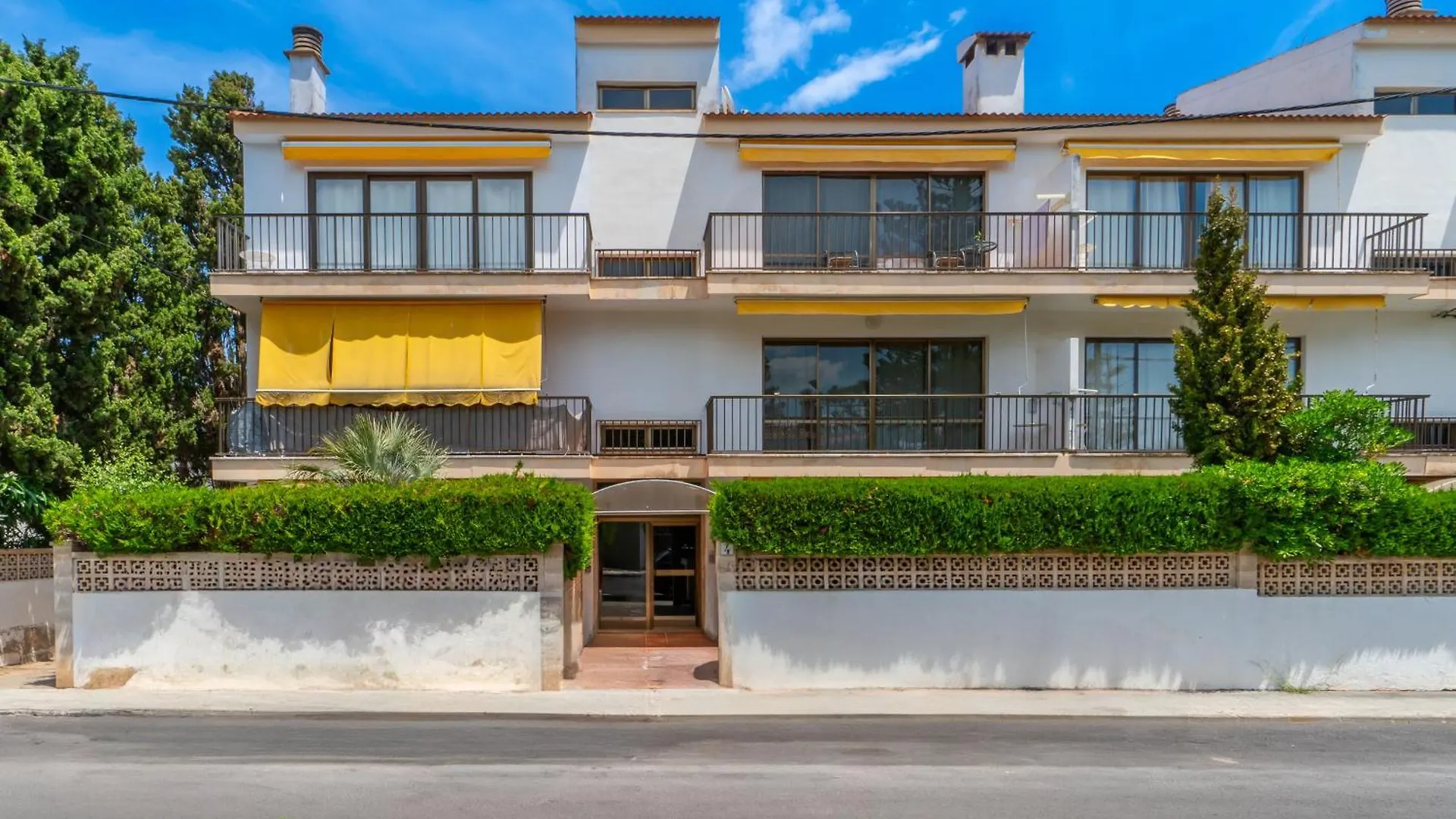 Ponent Cala Ratjada Apartments A
