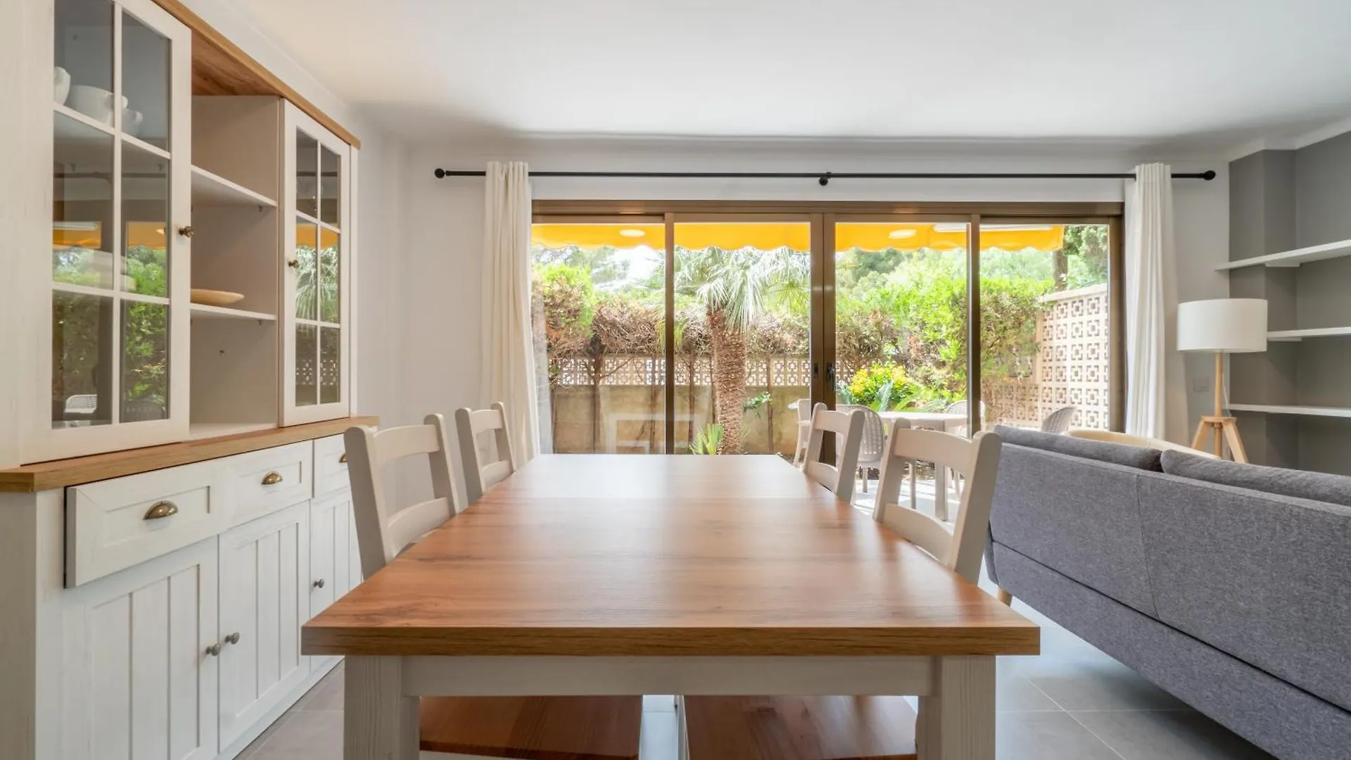 Ponent Cala Ratjada Apartments A 0*, 卡拉纳雅达 西班牙