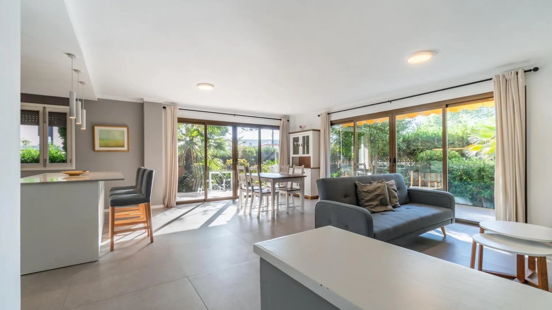 Ponent Cala Ratjada Apartments A 0*, 卡拉纳雅达 西班牙